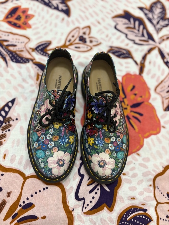 Dr. Martens Shoes - Dr. Martens 1461 Wanderlust Floral Shoes 6/ 37 PRE-OWNED MINOR FLAWS